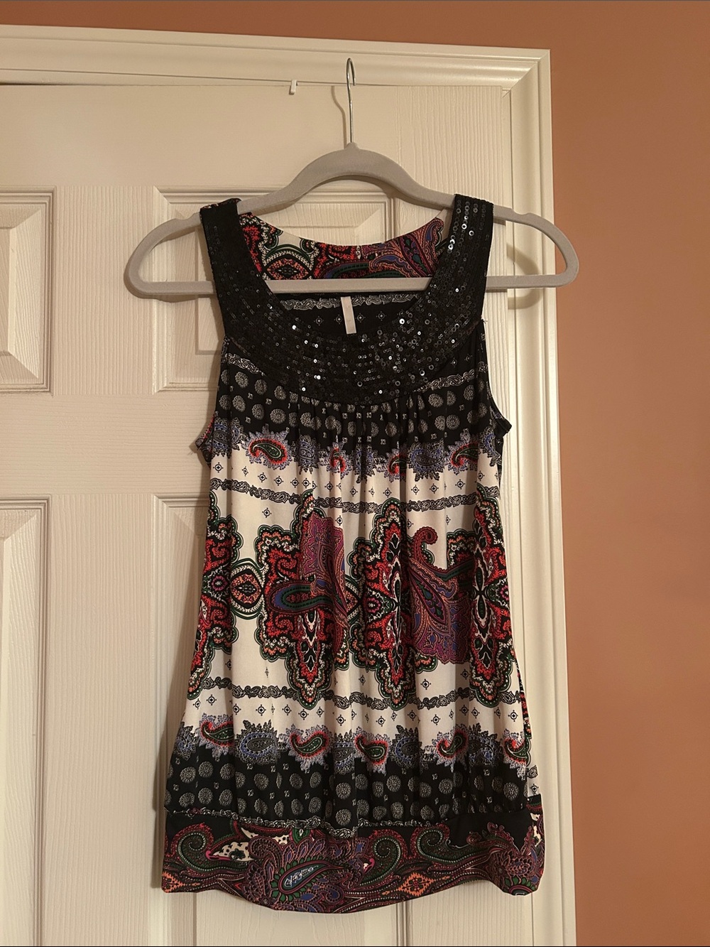 Kiwi Black Paisley Sequin Tank Top